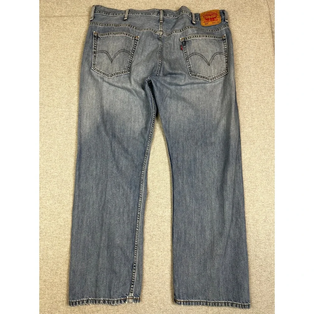 Levis levi 569